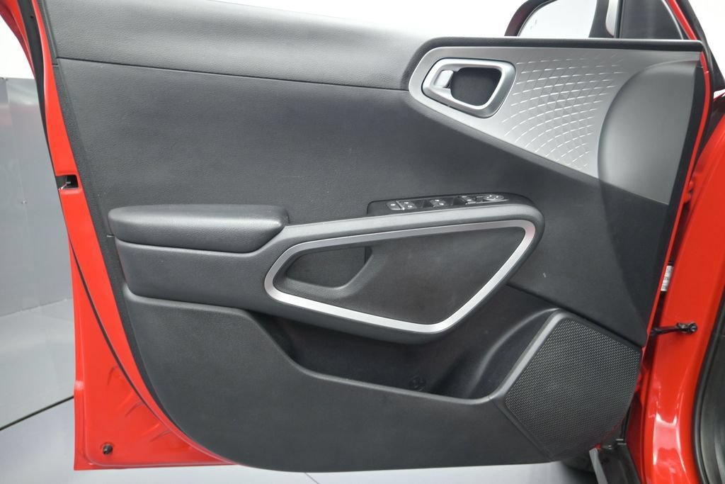 Used 2020 Kia Soul X-Line FWD image 12