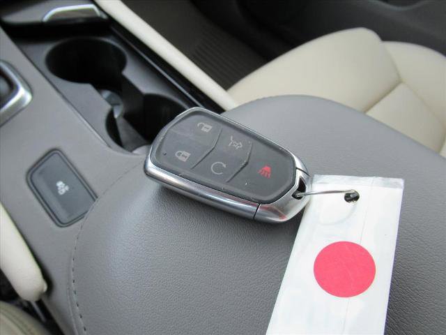 Used 2017 Cadillac XT5 Luxury w/ LPO, Wheel Lock Package image 33