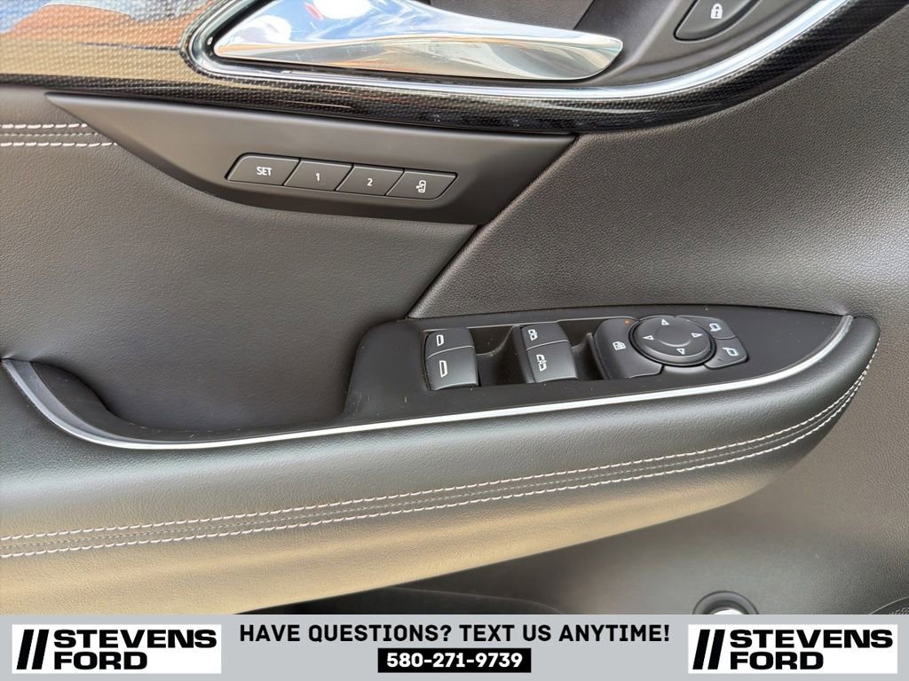 Used 2023 Buick Envision Essence w/ Sport Touring Package FWD image 21