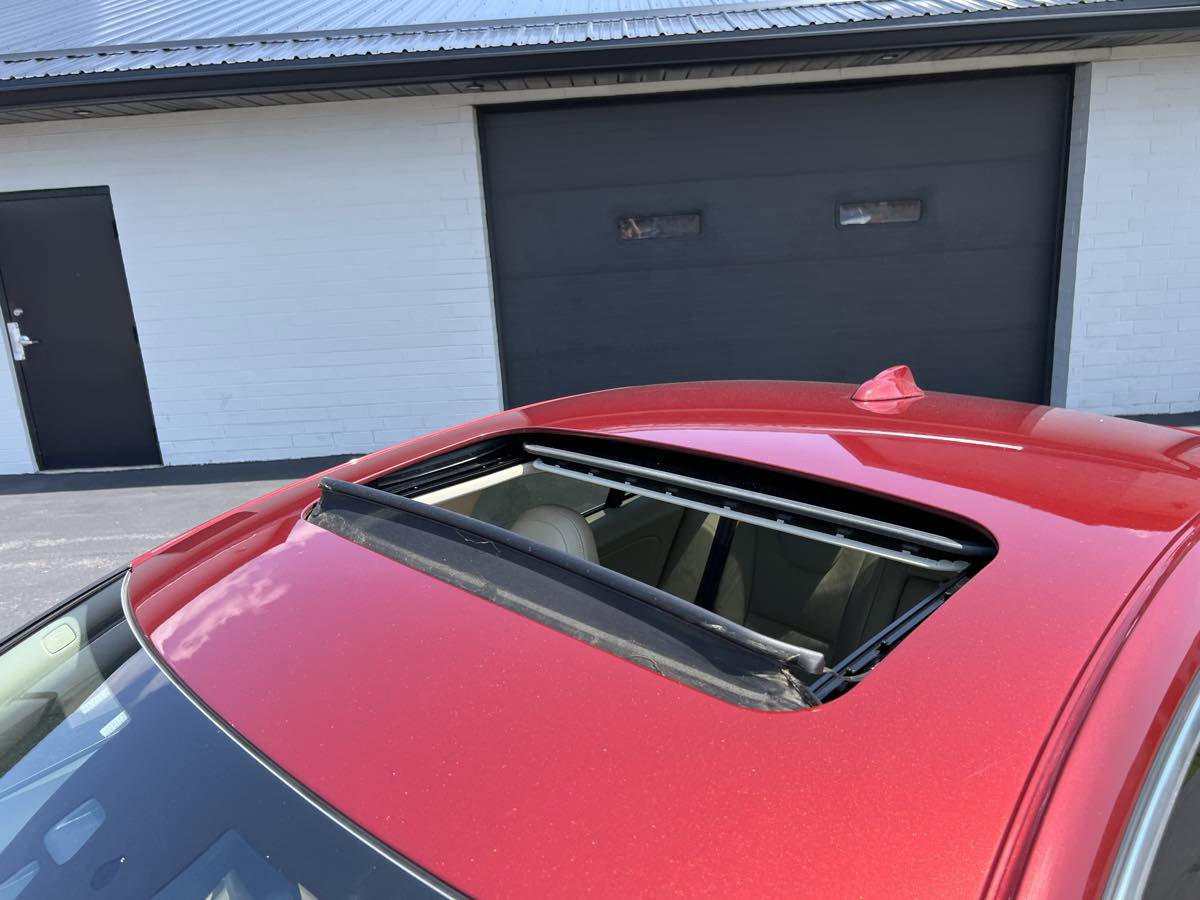 Used 2014 Volvo S60 T5 image 9