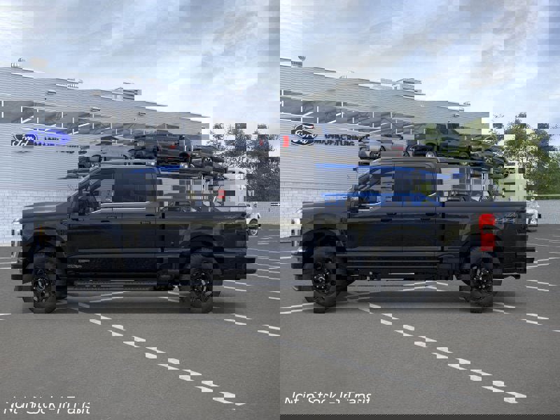 New 2026 Ford F350 4x4 Crew Cab Super Duty image 3