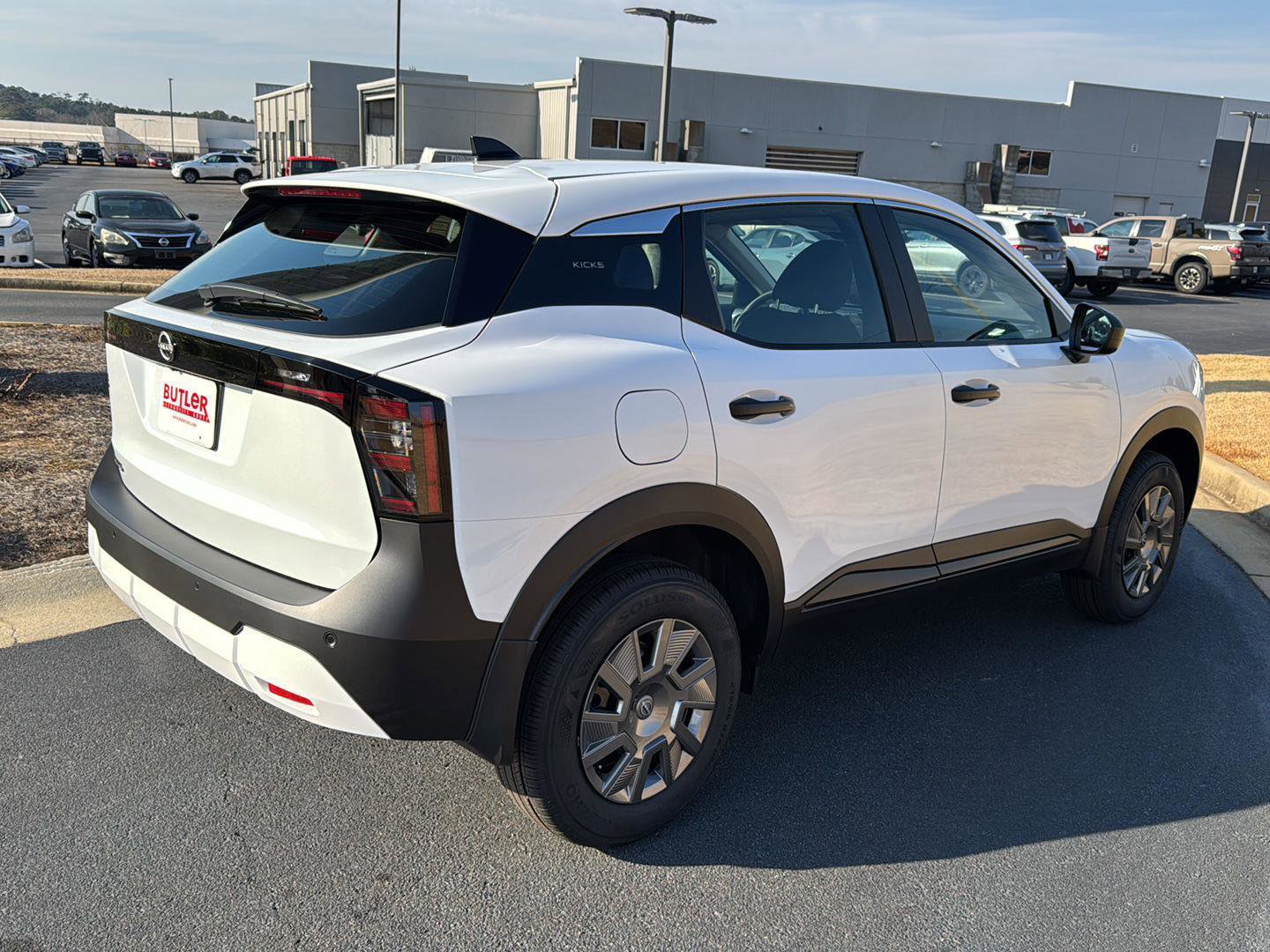 New 2026 Nissan Kicks S image 5