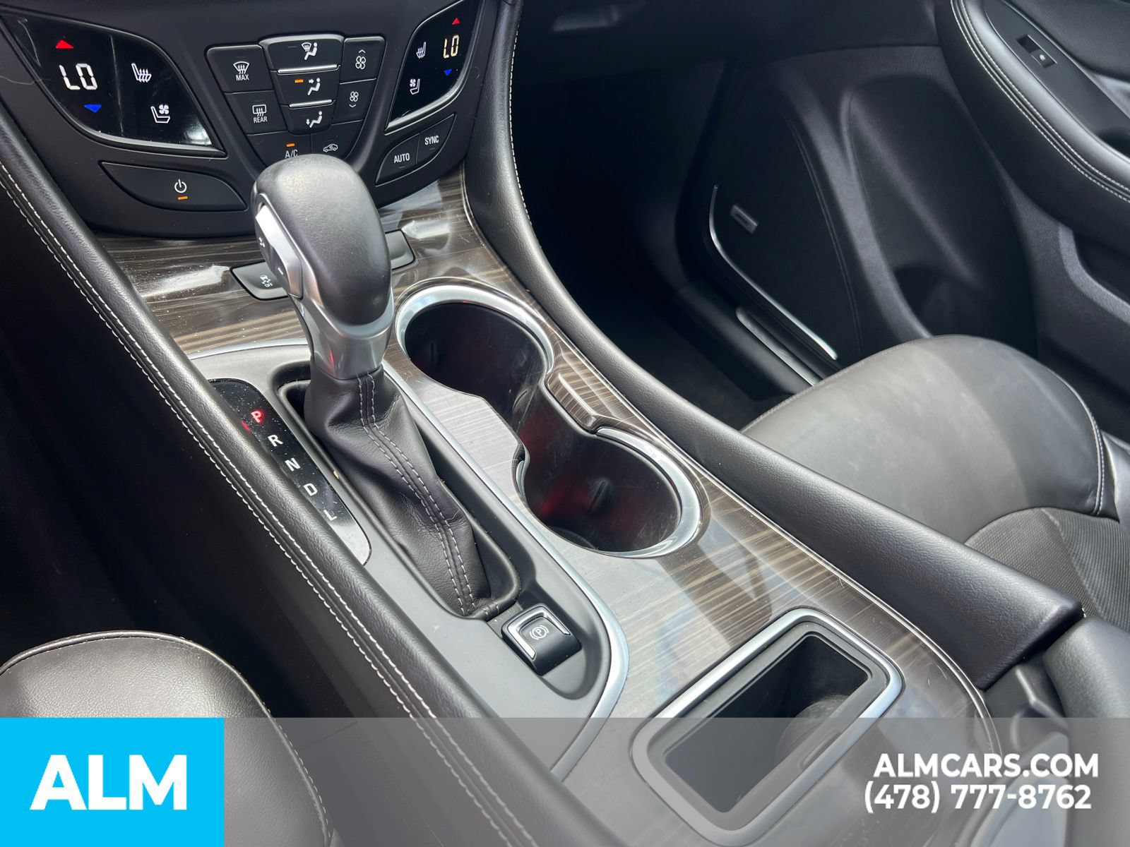 Used 2019 Buick Envision Premium w/ Driver Confidence Package AWD/4WD image 40