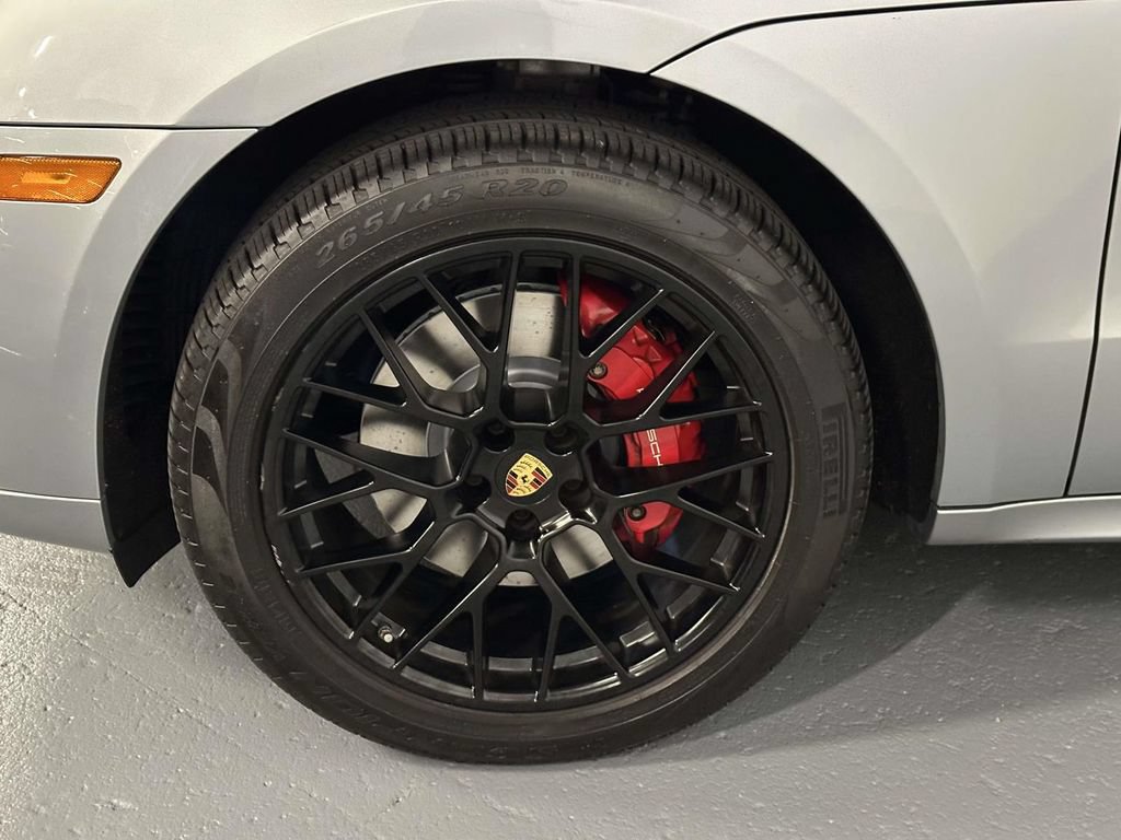 Used 2021 Porsche Macan GTS AWD/4WD image 8