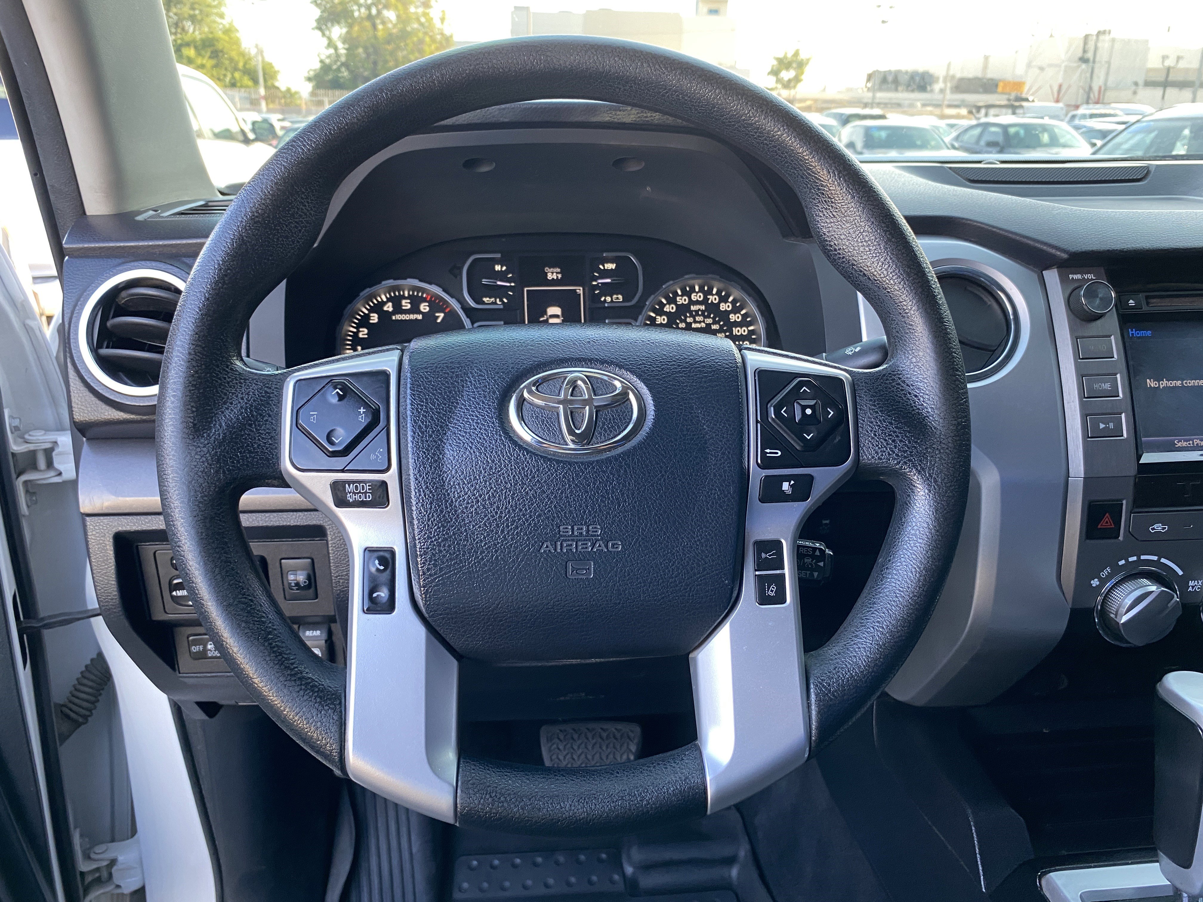 Used 2018 Toyota Tundra SR5 w/ SR5 Upgrade Package image 10