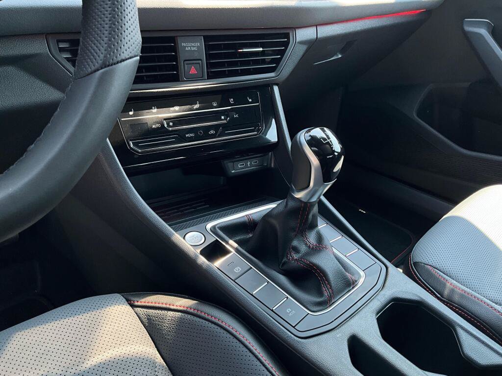 New 2026 Volkswagen Jetta GLI Autobahn FWD image 19