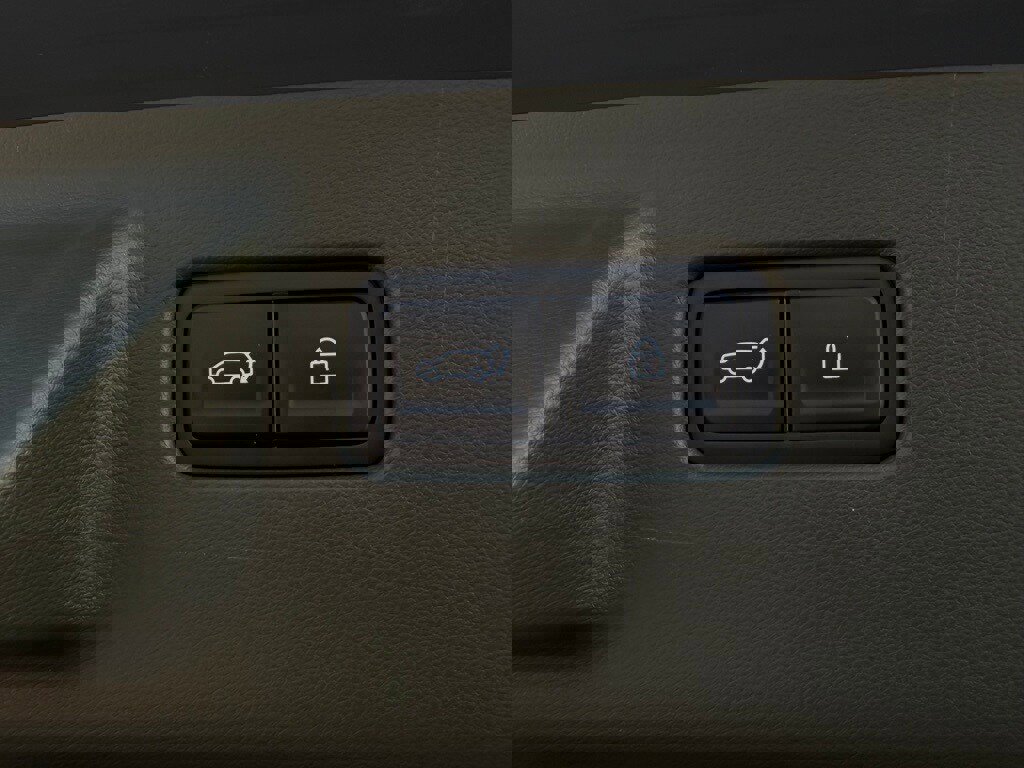 Used 2025 Hyundai Santa Fe Calligraphy image 30