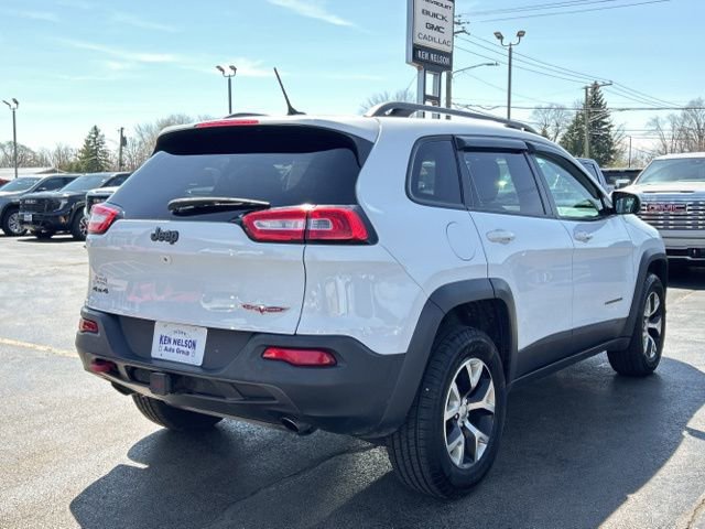 Used 2015 Jeep Cherokee Trailhawk w/ Comfort/Convenience Group image 13