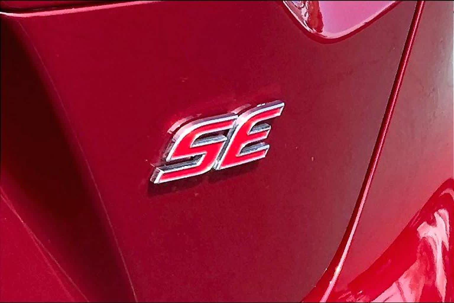 Certified 2023 Toyota Corolla SE w/ SE Premium Package FWD image 9