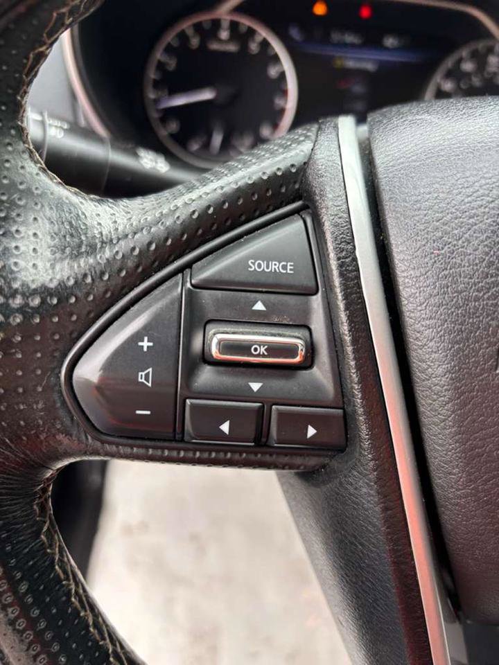 Used 2018 Nissan Maxima 3.5 SL image 16