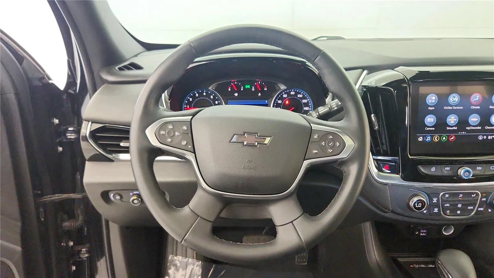 Used 2023 Chevrolet Traverse RS AWD/4WD image 37