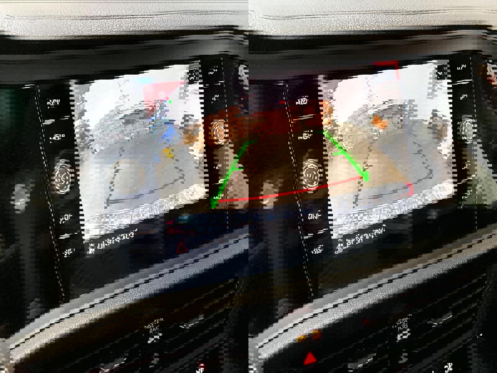 Used 2023 Volkswagen Jetta SEL image 24