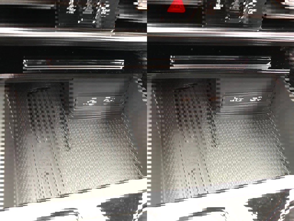 New 2025 Volkswagen Atlas Peak Edition SE image 20