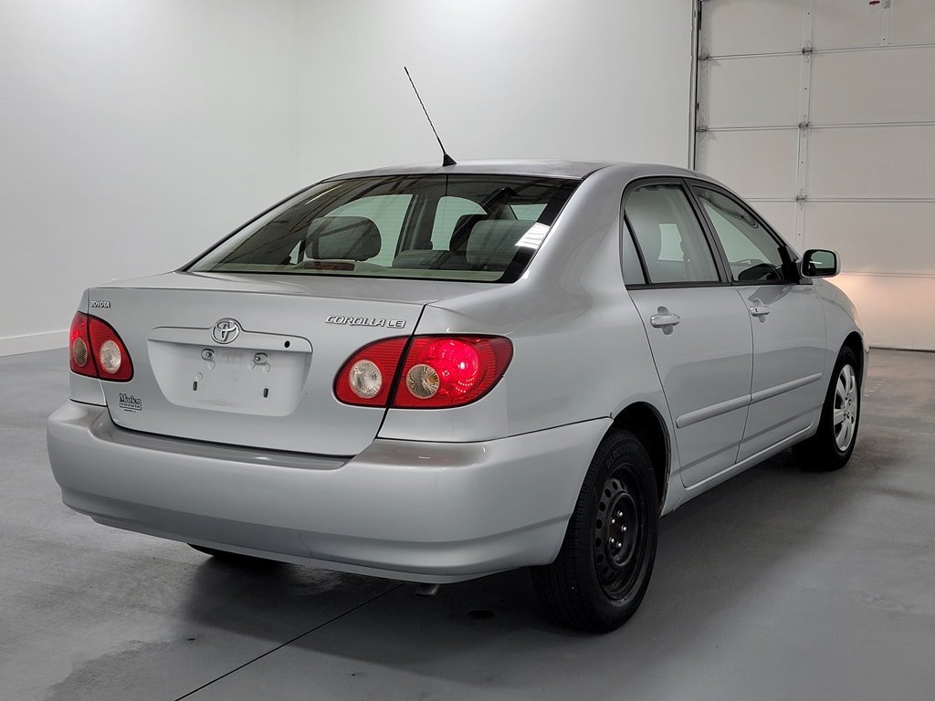 Used 2006 Toyota Corolla LE FWD image 9