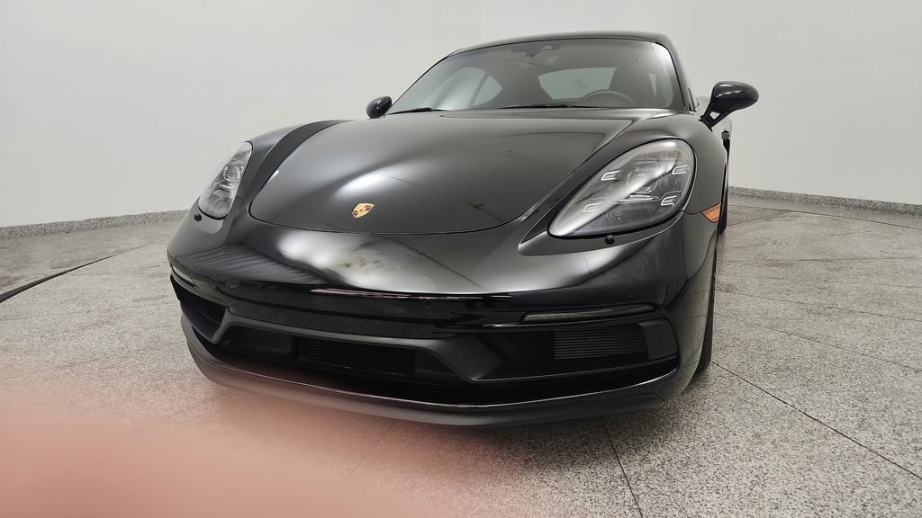 Used 2018 Porsche 718 Cayman GTS RWD image 10