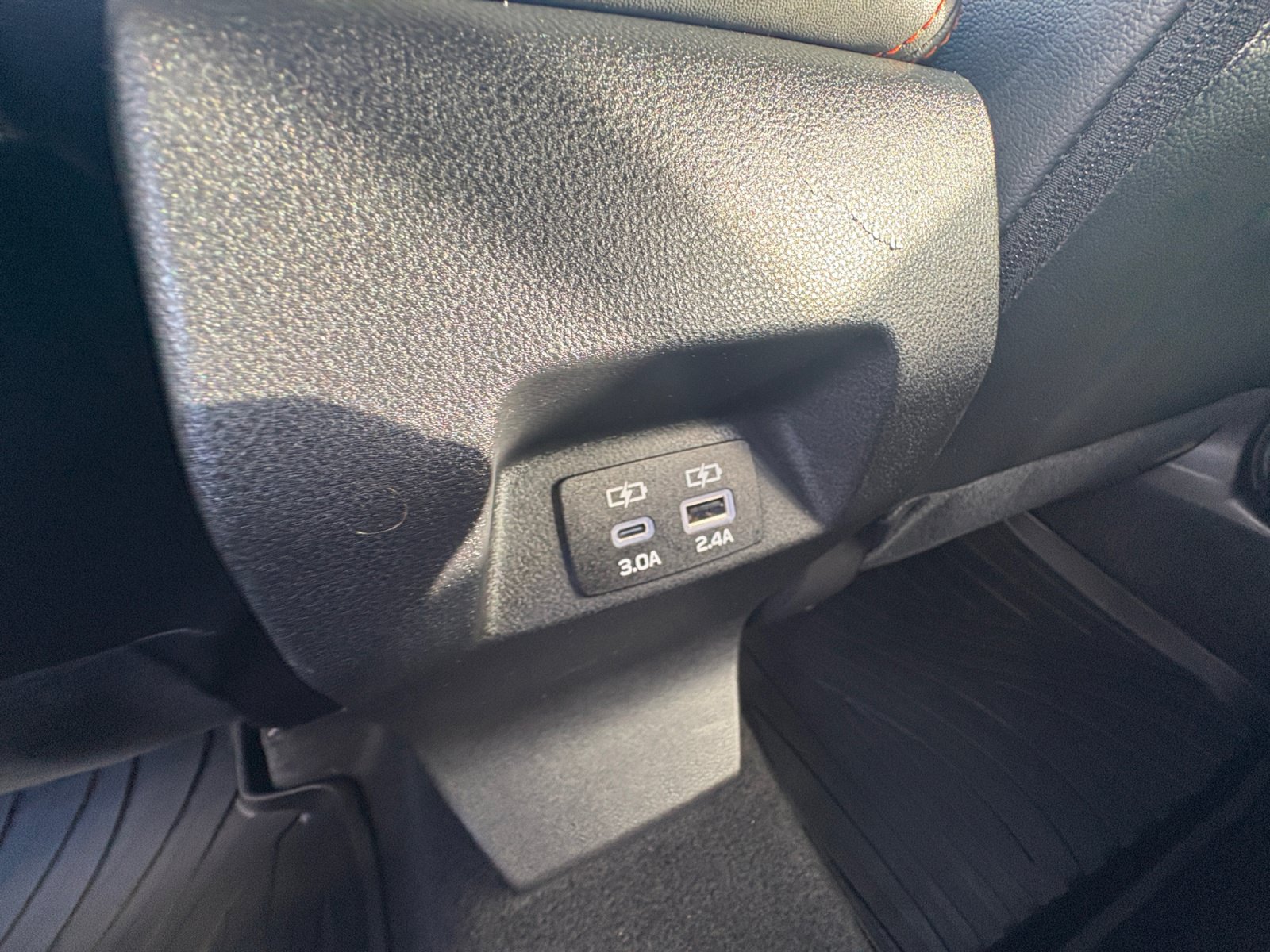 Used 2024 Subaru Crosstrek 2.5i Limited AWD/4WD image 32