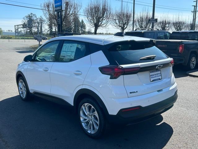 New 2027 Chevrolet Bolt LT w/ Comfort Package image 5