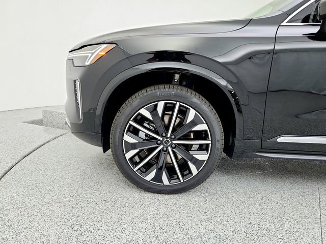 New 2026 Volvo XC90 B6 Plus w/ Protection Package Premier image 30