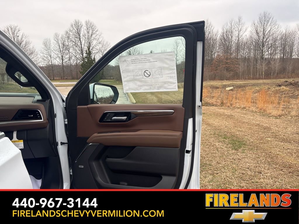 New 2026 Chevrolet Suburban High Country image 37