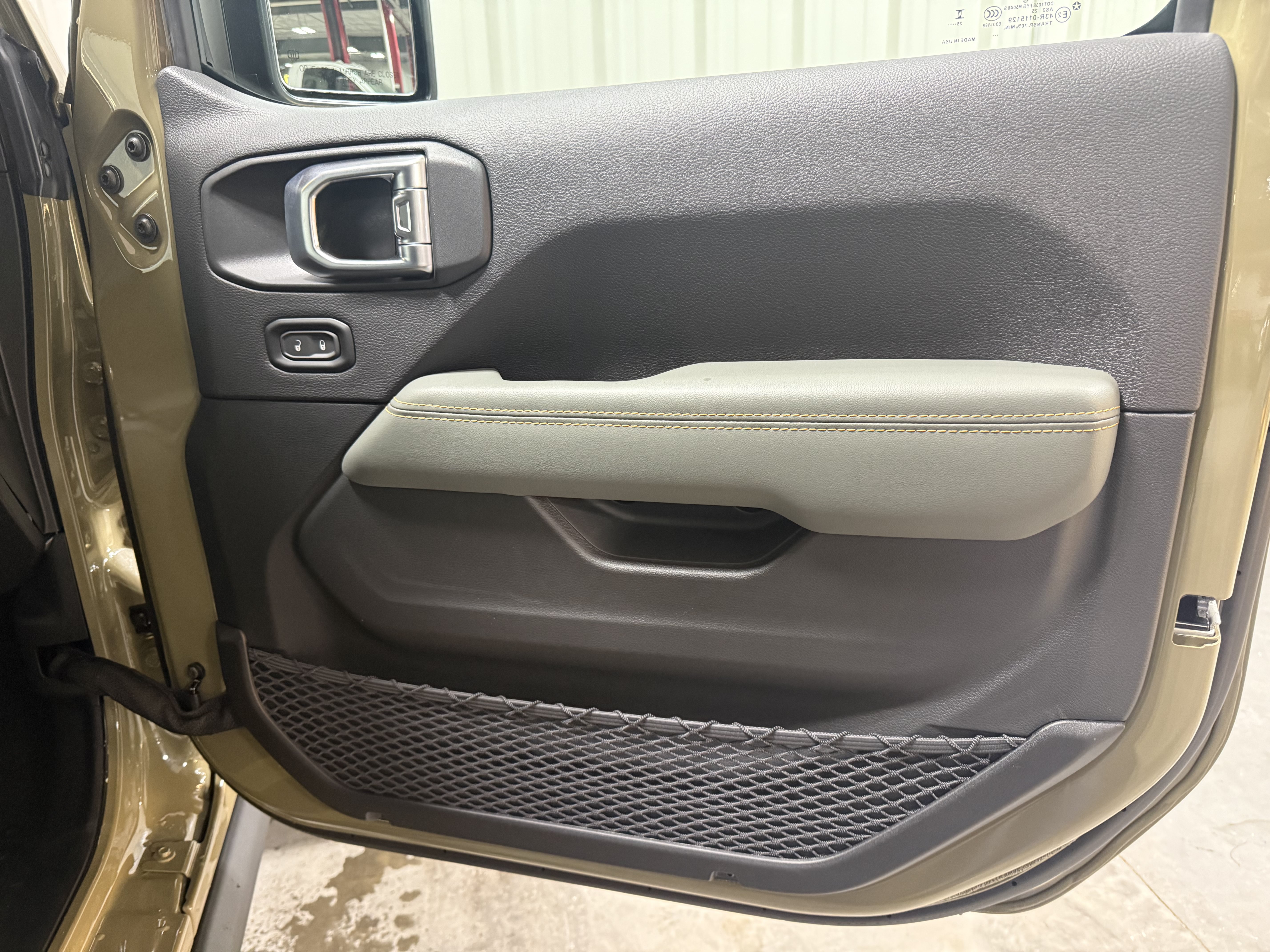 New 2026 Jeep Gladiator Mojave AWD/4WD image 8