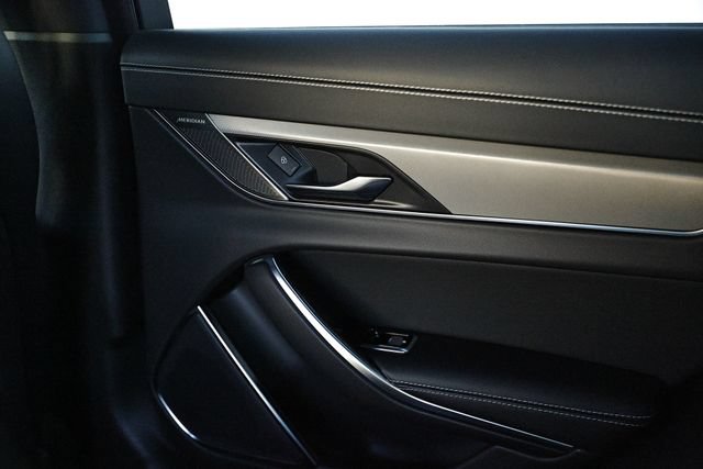 New 2024 Jaguar XF R-Dynamic SE AWD/4WD image 36