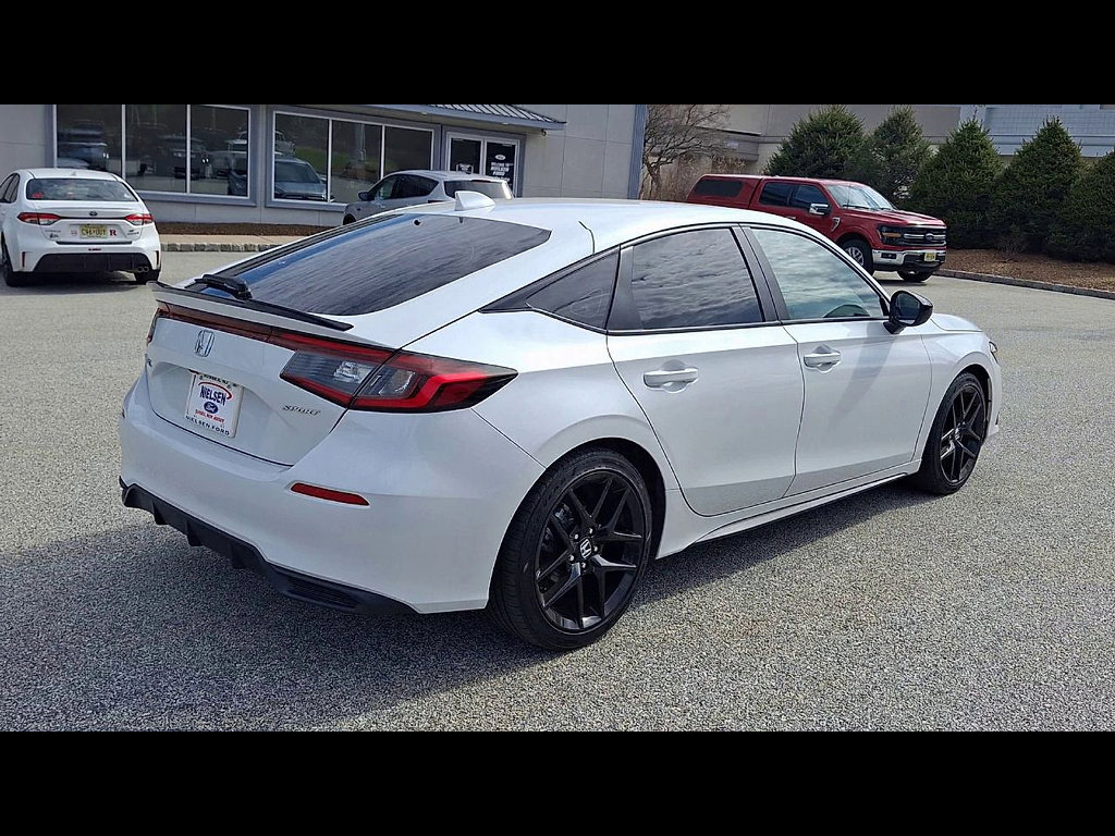 Used 2024 Honda Civic Sport image 8