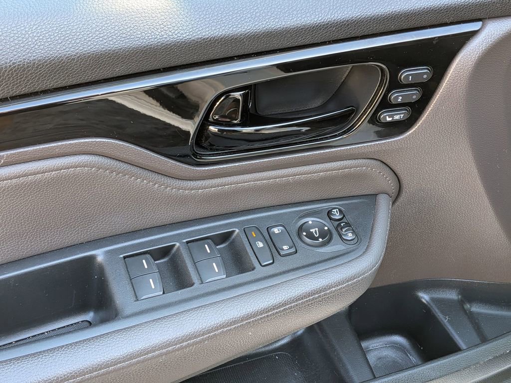Used 2019 Honda Odyssey Elite image 12