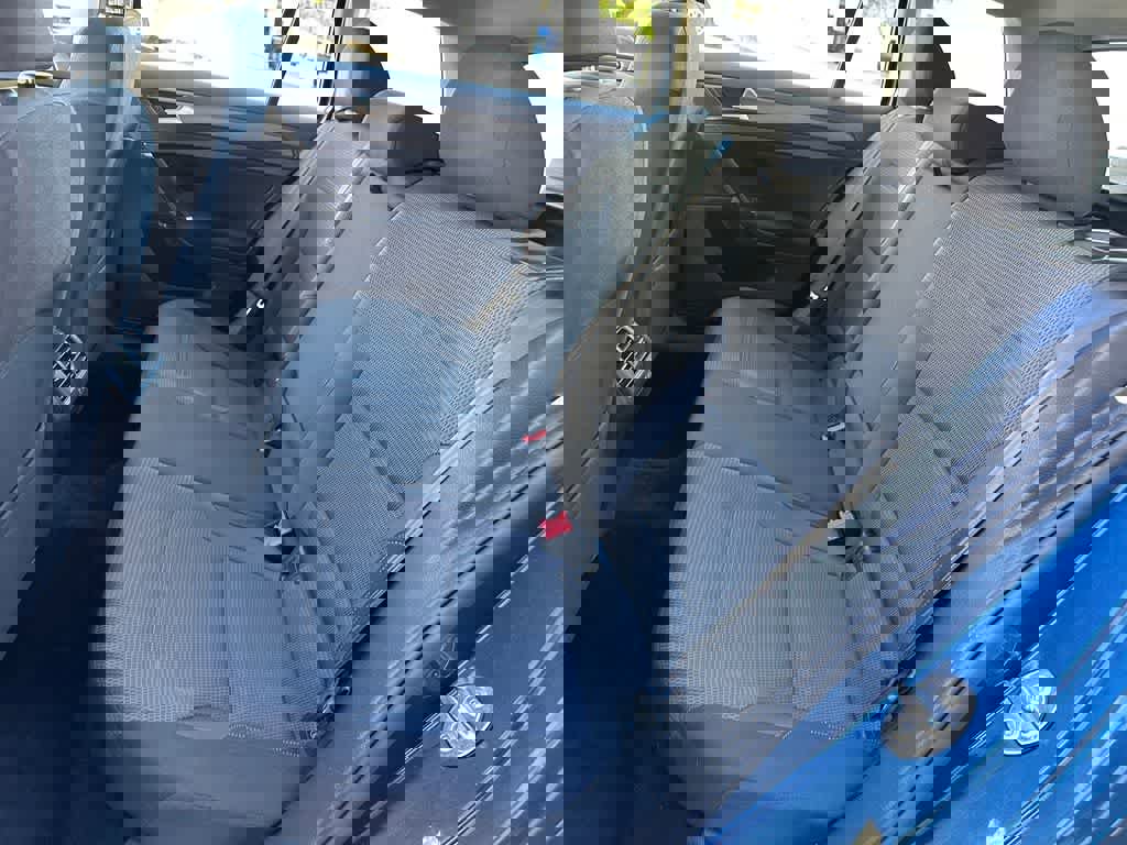 Used 2019 Volkswagen Golf S w/ Driver Assistance Package image 13