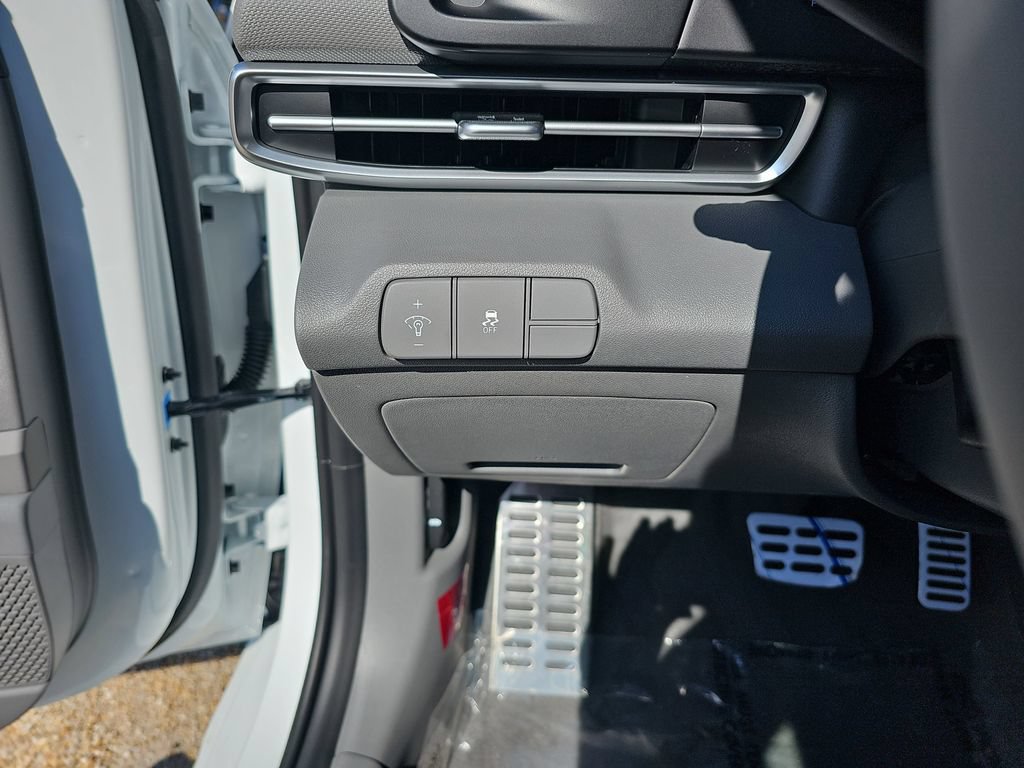 New 2026 Hyundai Elantra SEL Sport Premium FWD image 27