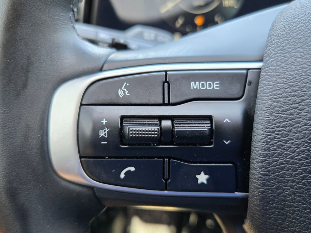 Used 2024 Kia Sportage SX image 25