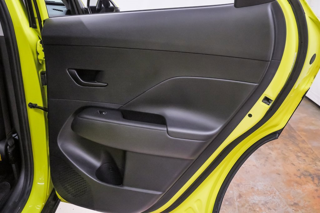 Certified 2024 Hyundai Kona SEL image 33