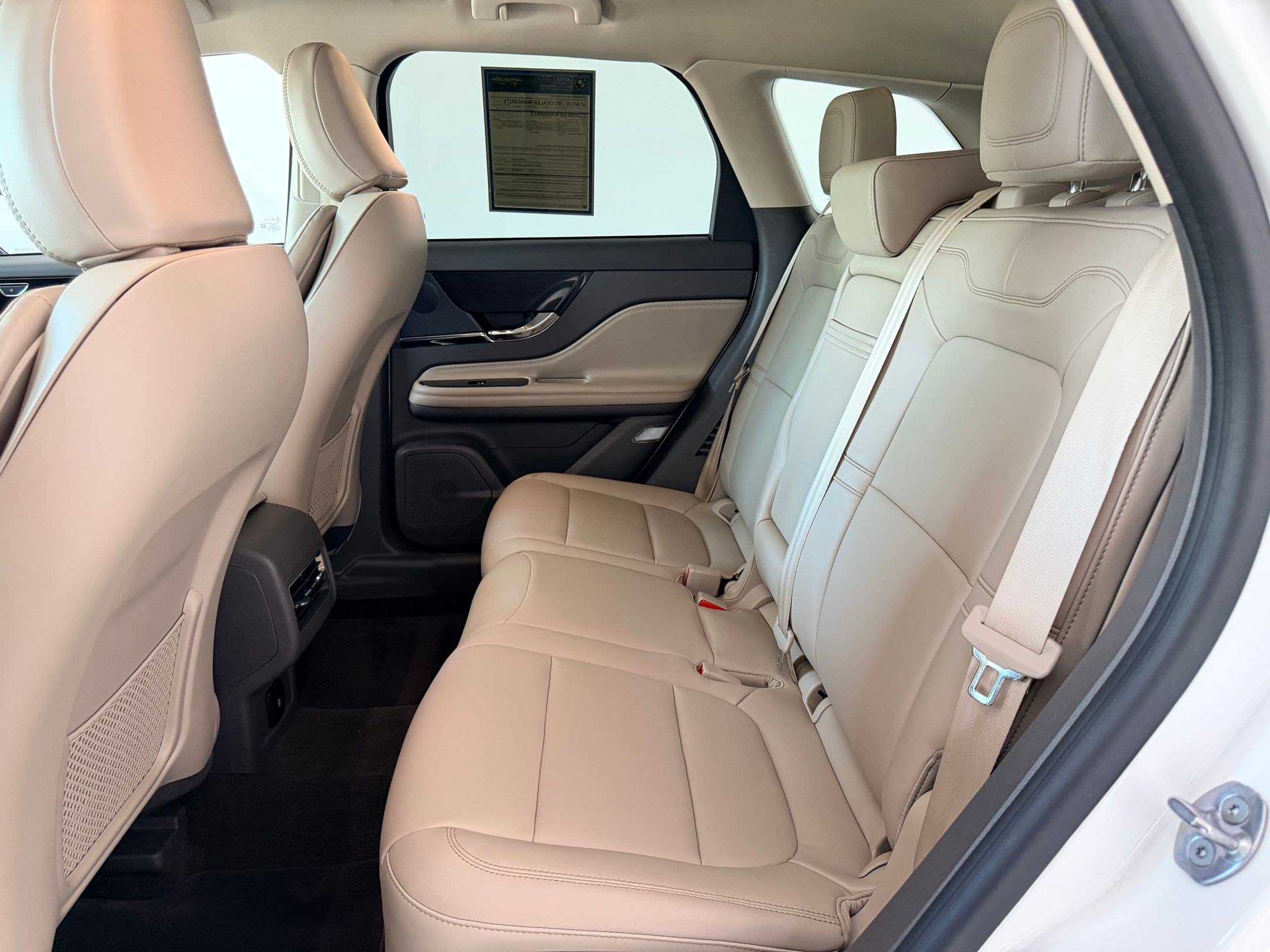 Used 2023 Lincoln Corsair FWD image 12