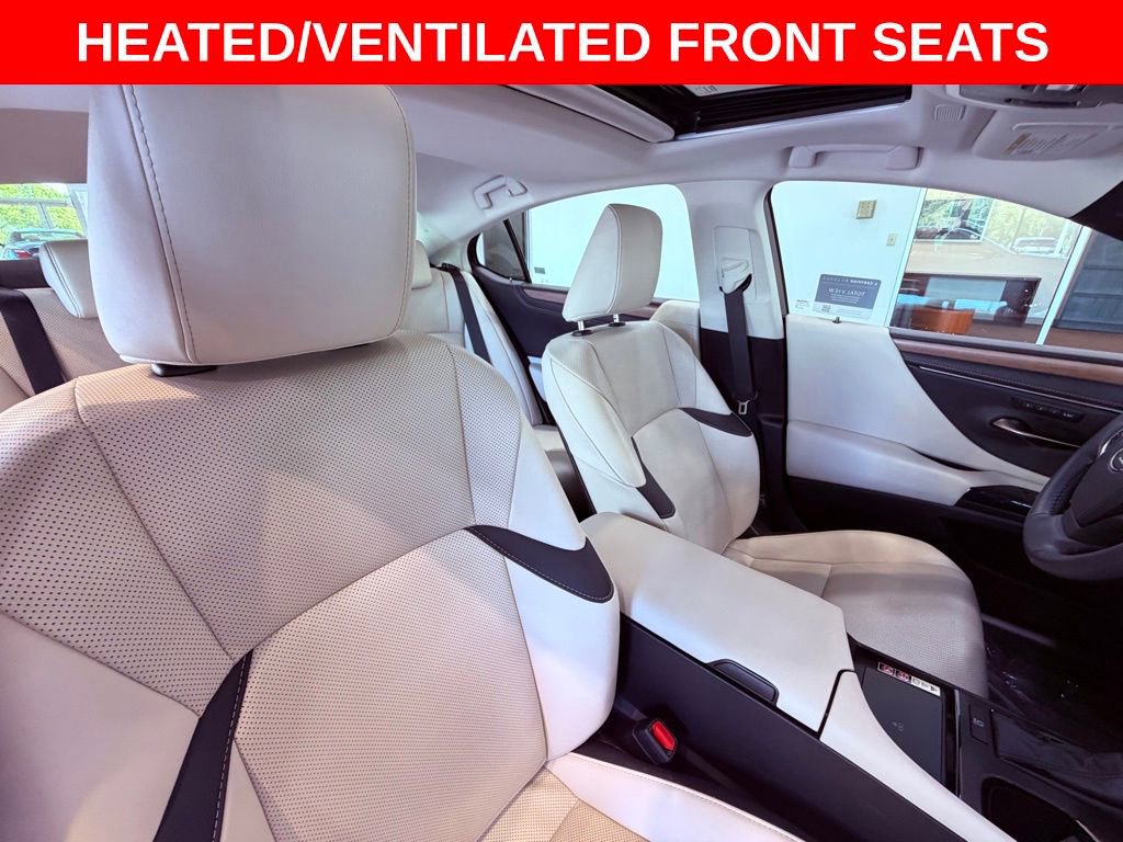 Certified 2023 Lexus ES 250 w/ Premium Package image 13