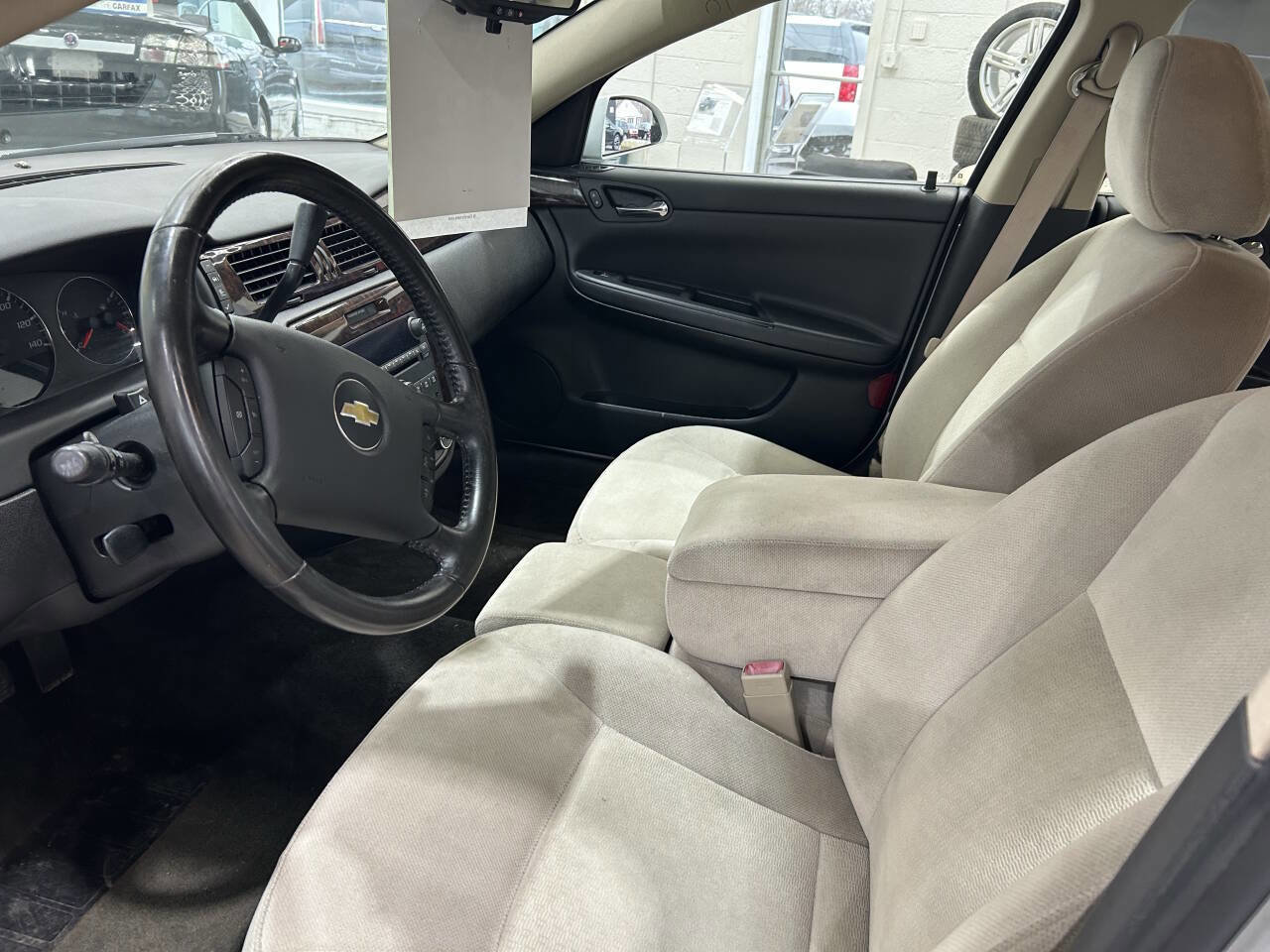 Used 2012 Chevrolet Impala LT image 21