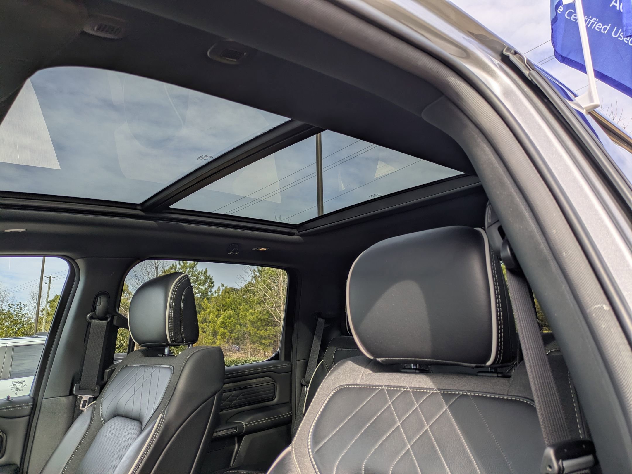 Used 2025 RAM 1500 Limited image 27