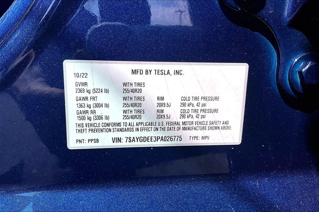 Used 2023 Tesla Model Y Long Range AWD/4WD image 31
