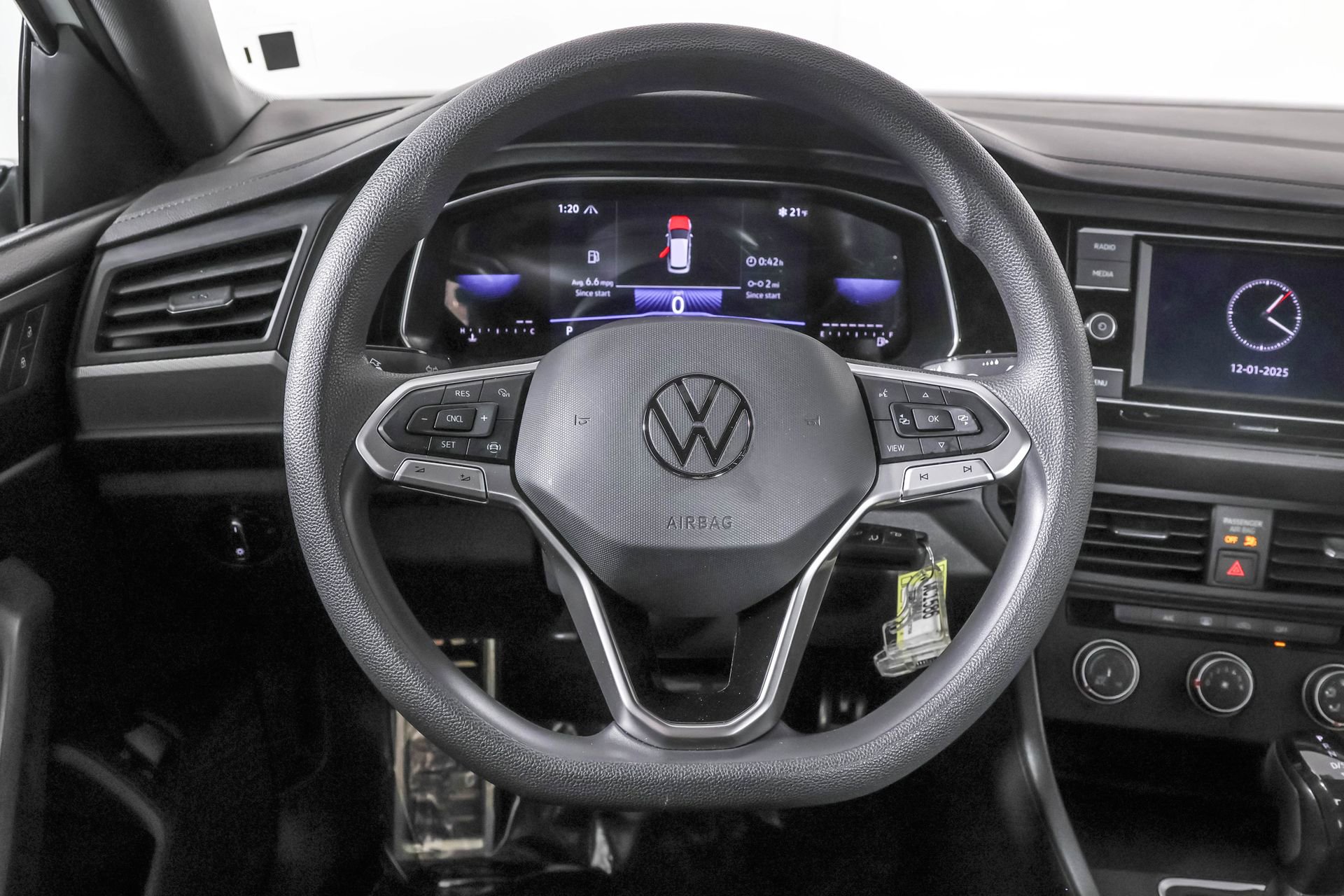 Used 2023 Volkswagen Jetta Sport image 24