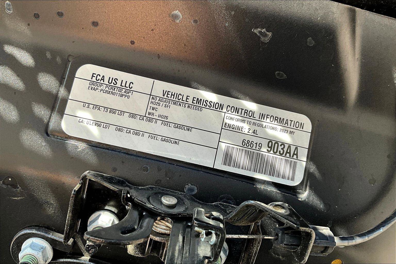 Used 2023 Jeep Cherokee Altitude Lux image 33