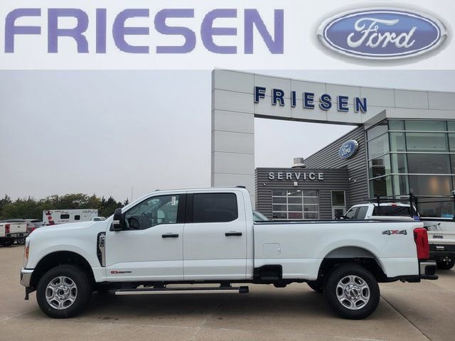 New 2026 Ford F350 XLT w/ Snow Plow/Camper Package image 11