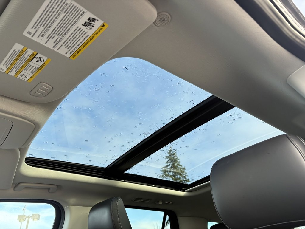 Certified 2025 Ford Expedition Max Platinum image 39