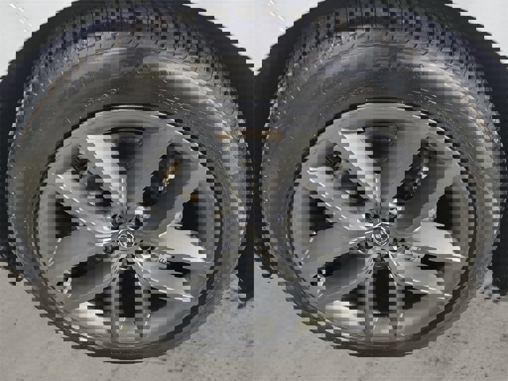 New 2025 Land Rover Range Rover Sport SE image 9