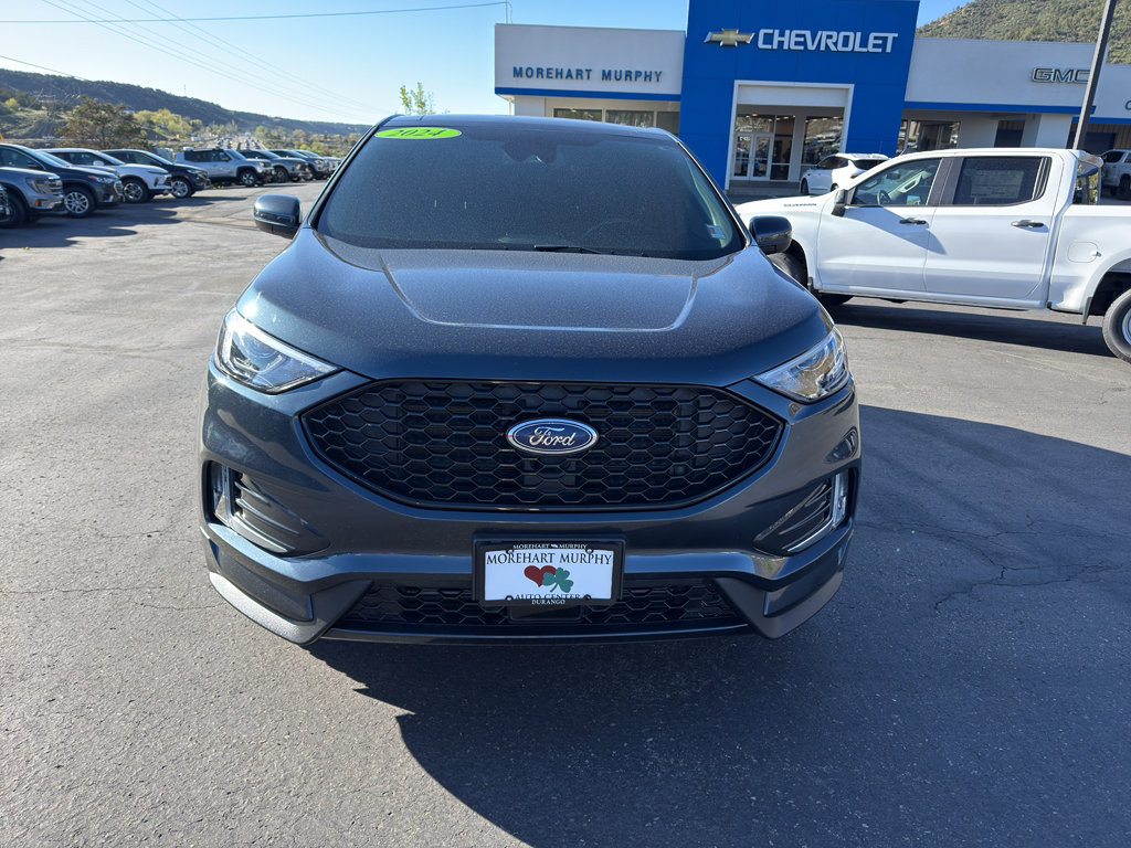 Used 2024 Ford Edge ST-Line w/ Class II Trailer Tow Package image 2