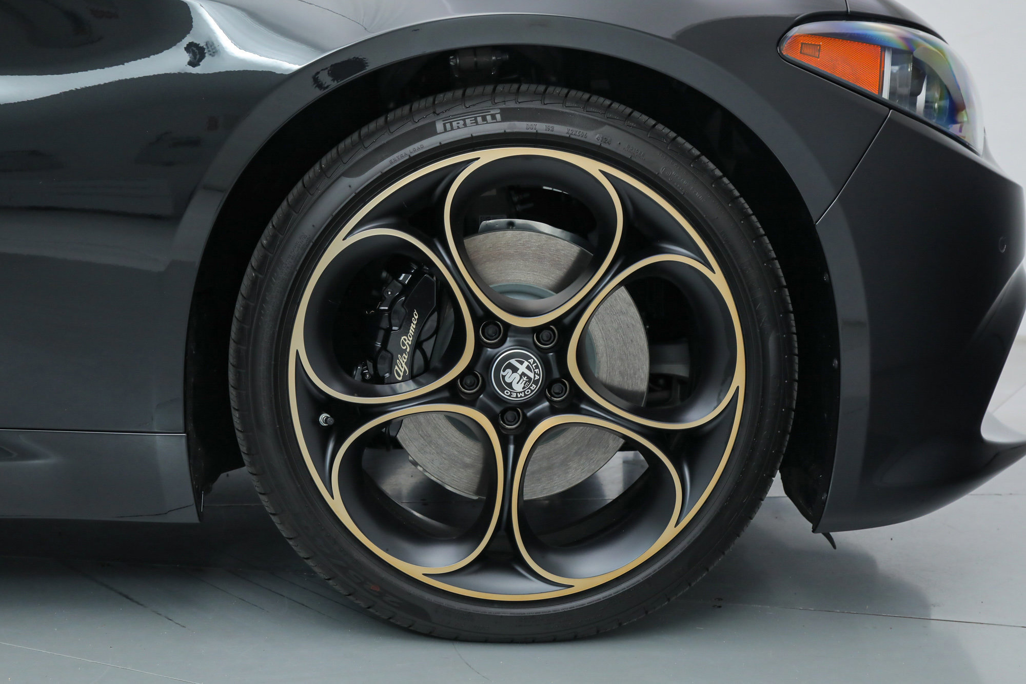 New 2025 Alfa Romeo Giulia w/ Driving Assist Package image 22