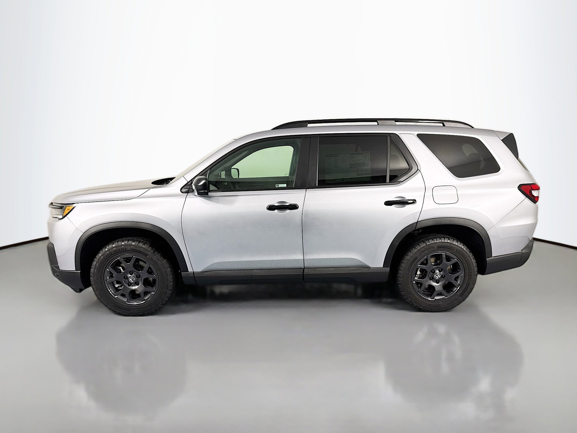 New 2026 Honda Pilot TrailSport image 8