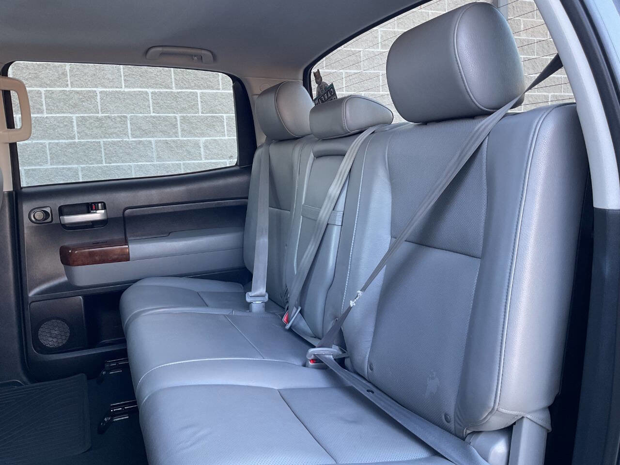 Used 2013 Toyota Tundra Platinum image 34