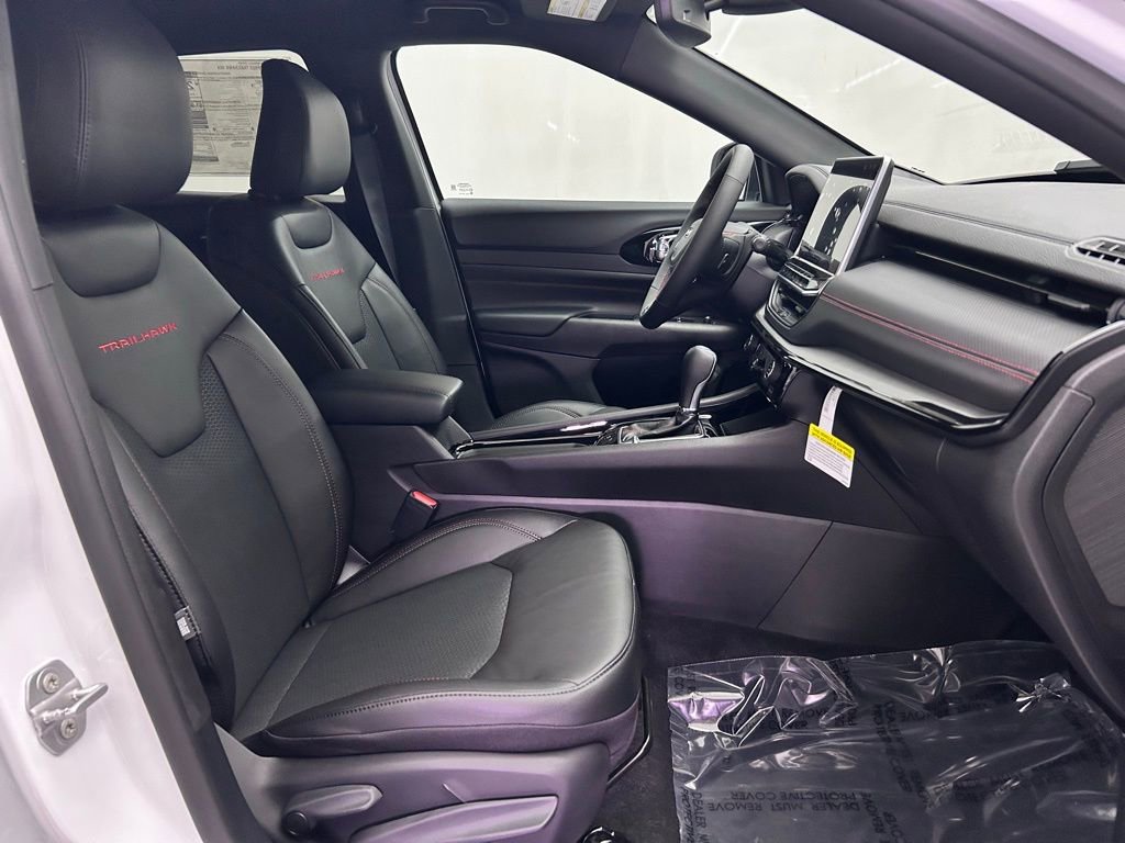 New 2026 Jeep Compass Trailhawk AWD/4WD image 23