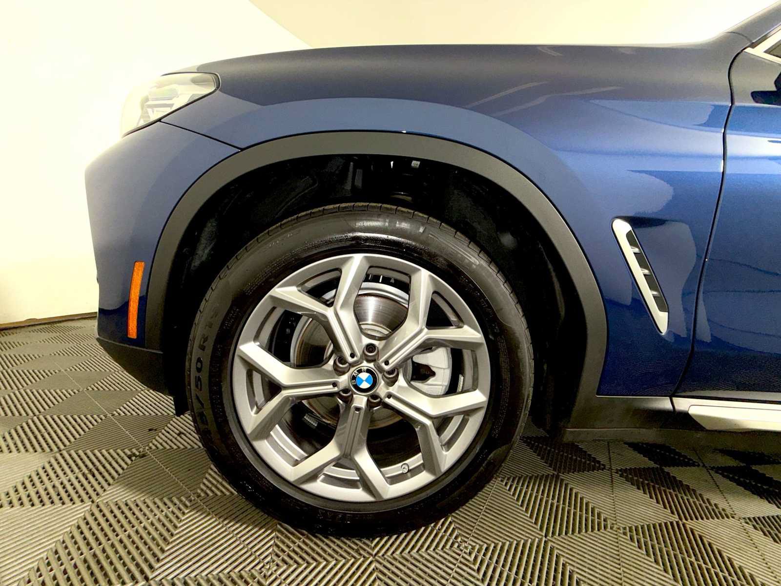 Used 2024 BMW X3 xDrive30i w/ Convenience Package AWD/4WD image 8