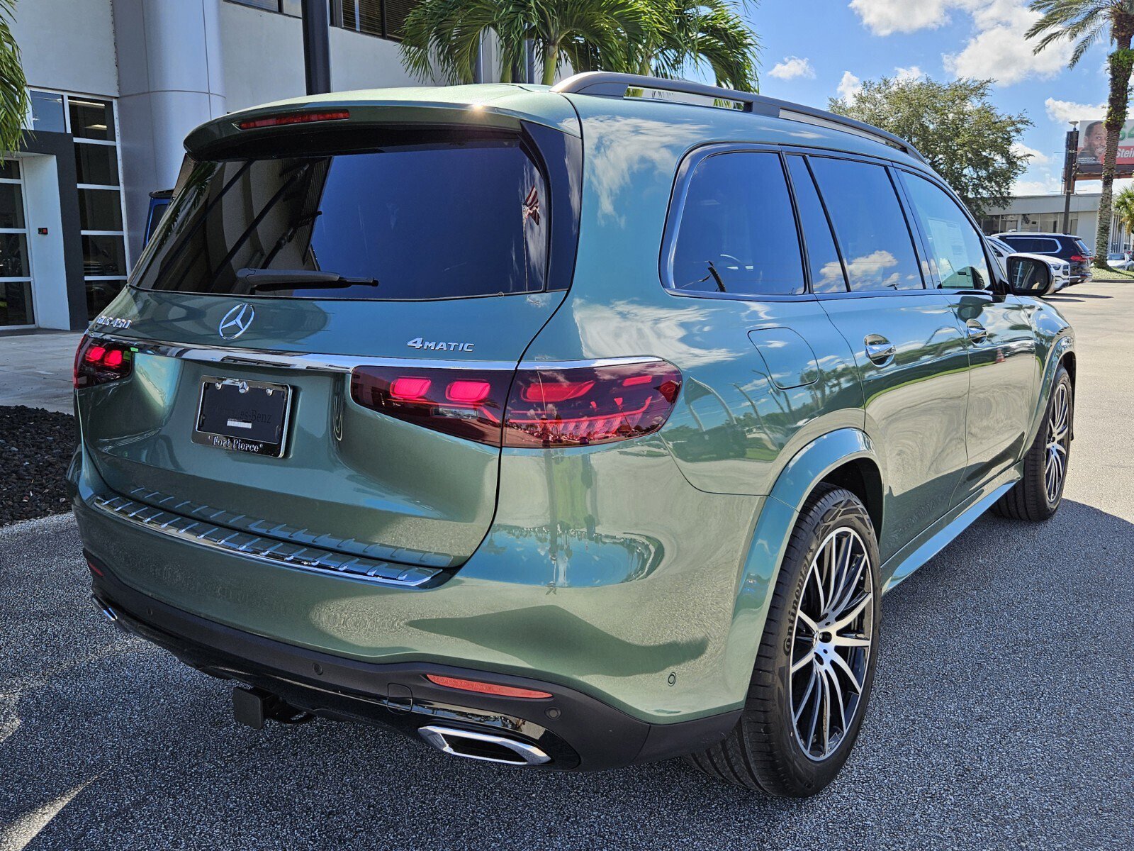 New 2026 Mercedes-Benz GLS 450 4MATIC image 5