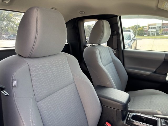 Used 2019 Toyota Tacoma SR image 22
