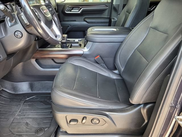 Used 2022 GMC Sierra 1500 SLT w/ SLT Convenience Package AWD/4WD image 16